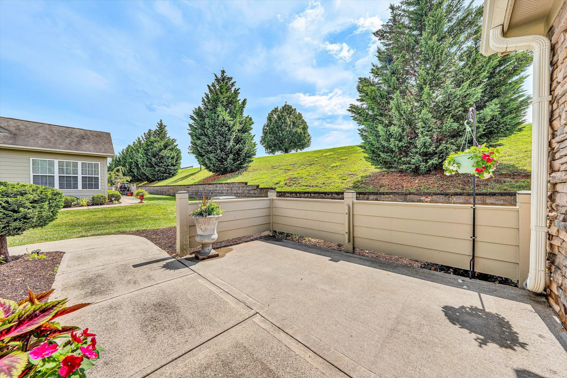 5460 Orchard Villas CIR - Photo 8