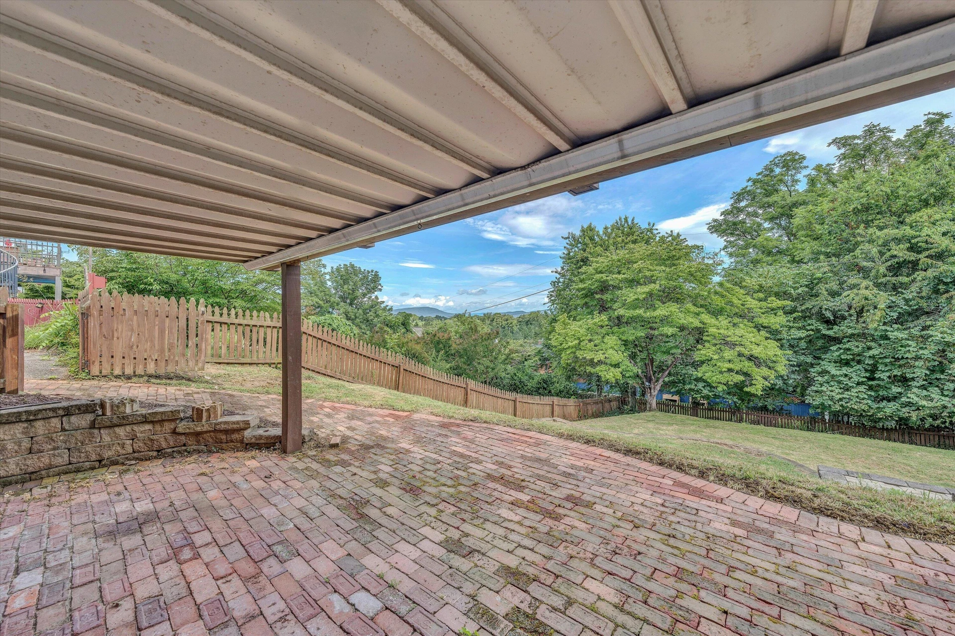 2323 Mount Vernon RD - Photo 43