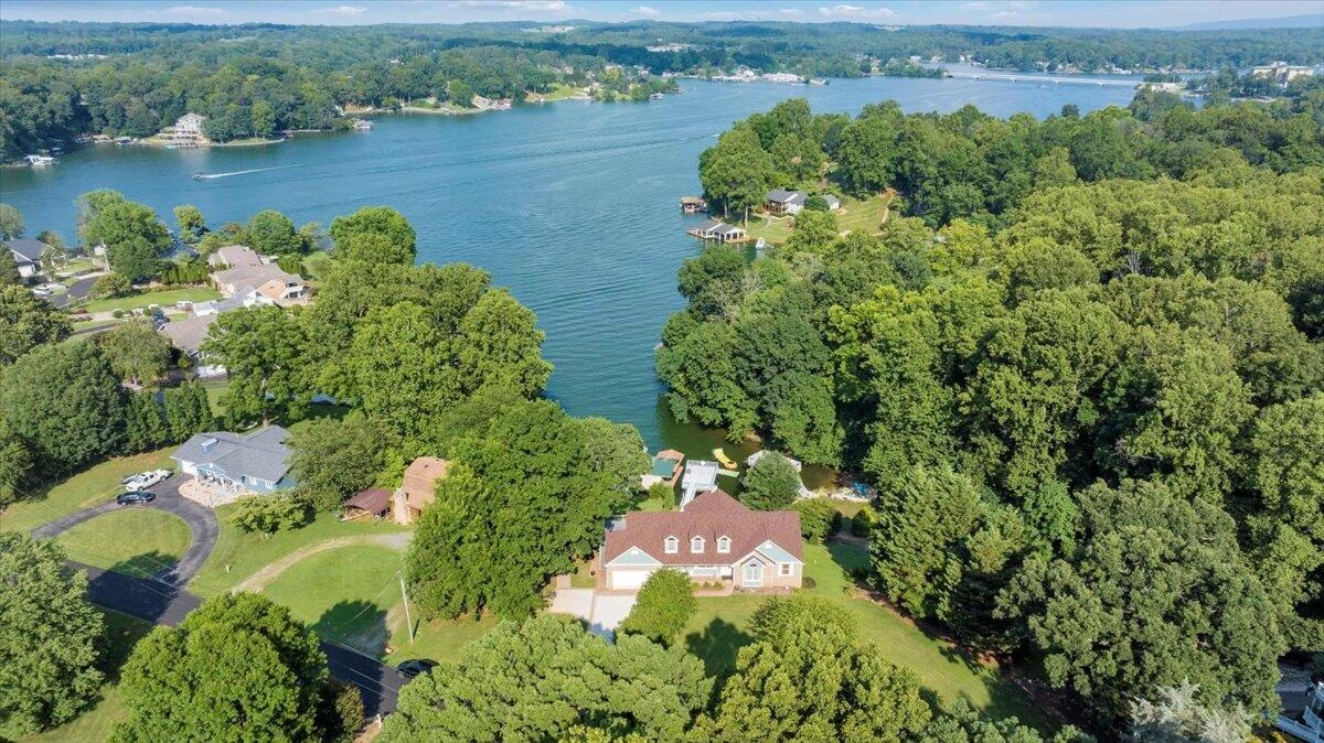 900 Lakemount DR - Photo 103