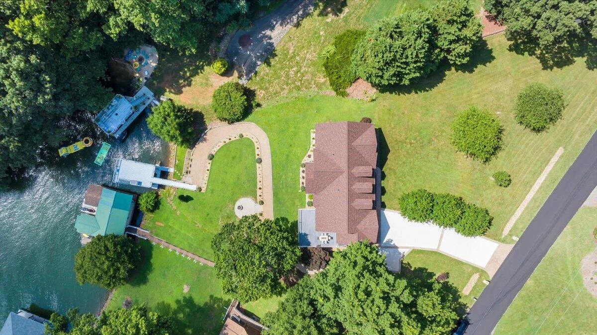 900 Lakemount DR - Photo 138