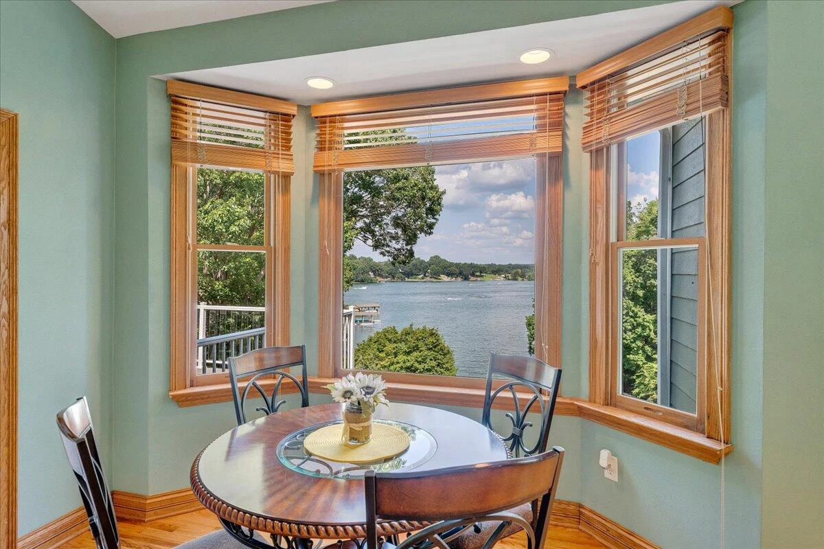900 Lakemount DR - Photo 24