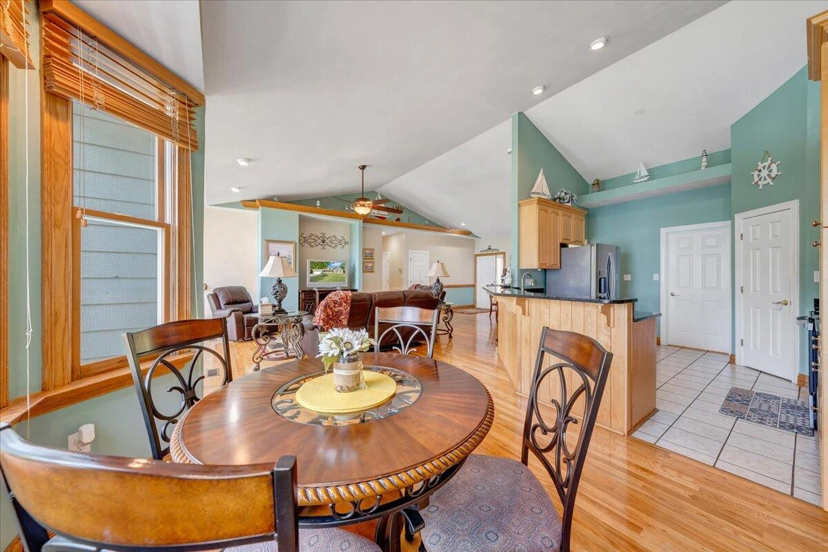 900 Lakemount DR - Photo 25