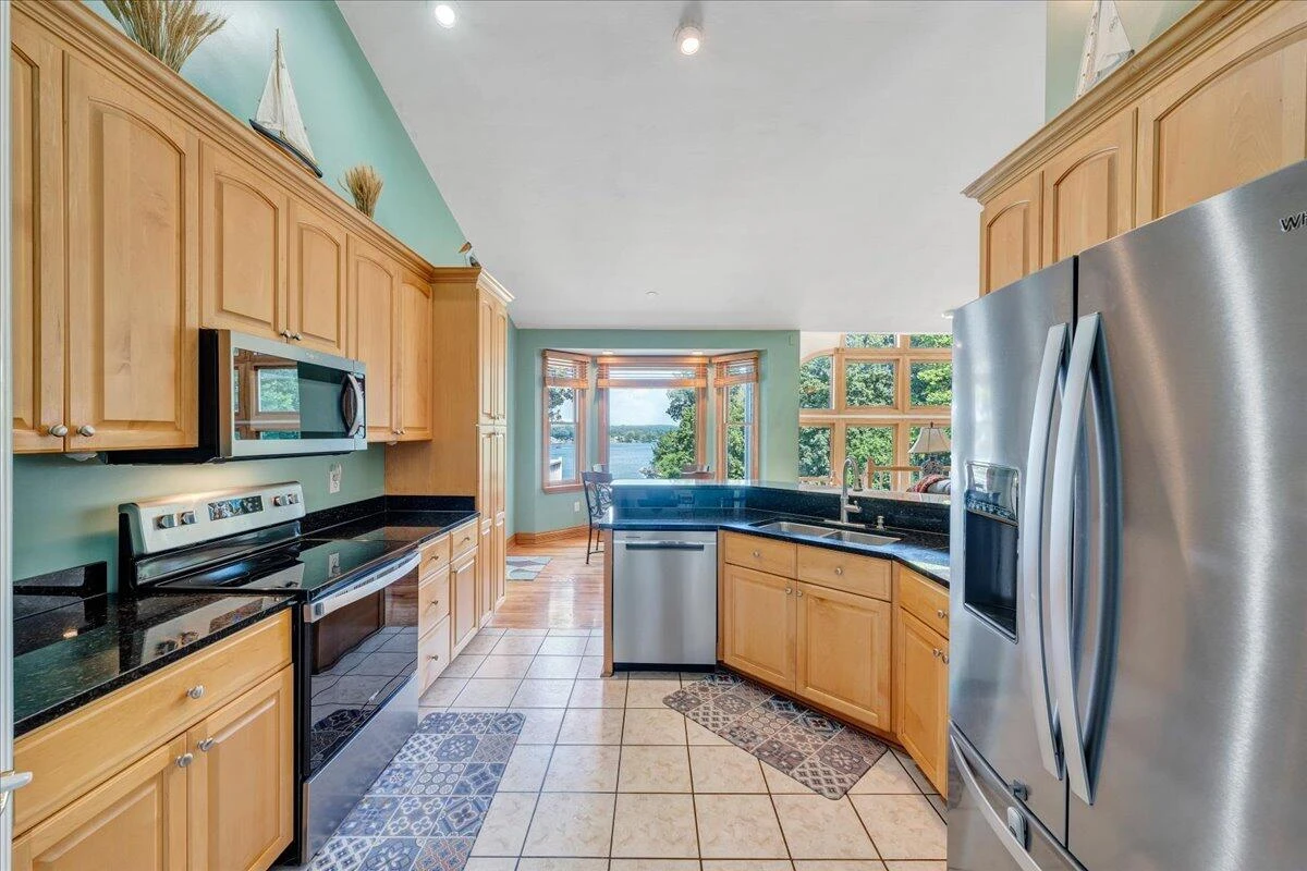900 Lakemount DR - Photo 28