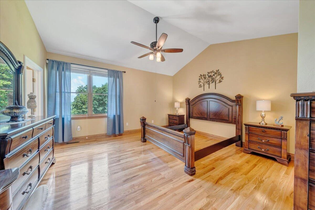 900 Lakemount DR - Photo 34