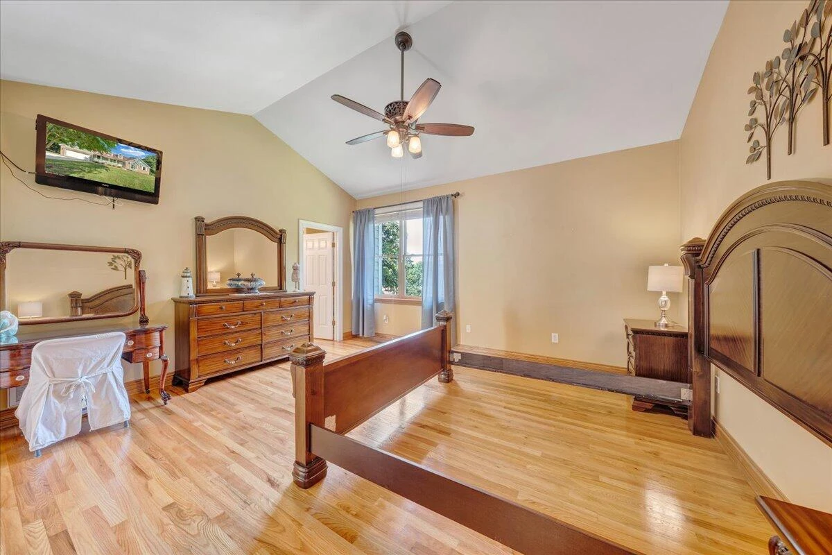 900 Lakemount DR - Photo 37