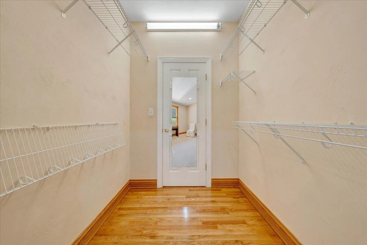 900 Lakemount DR - Photo 43