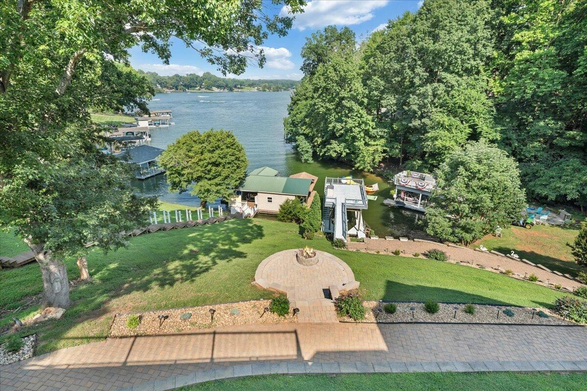 900 Lakemount DR - Photo 56