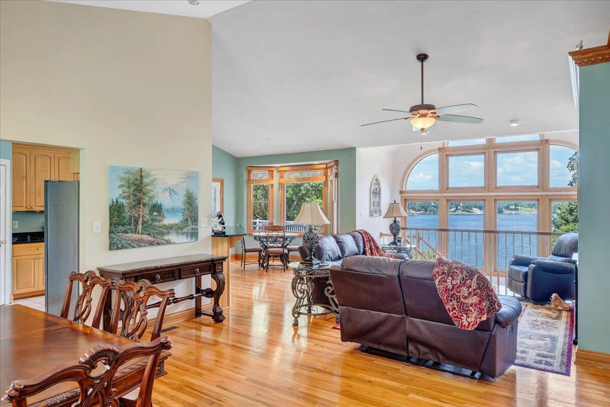 900 Lakemount DR - Photo 9