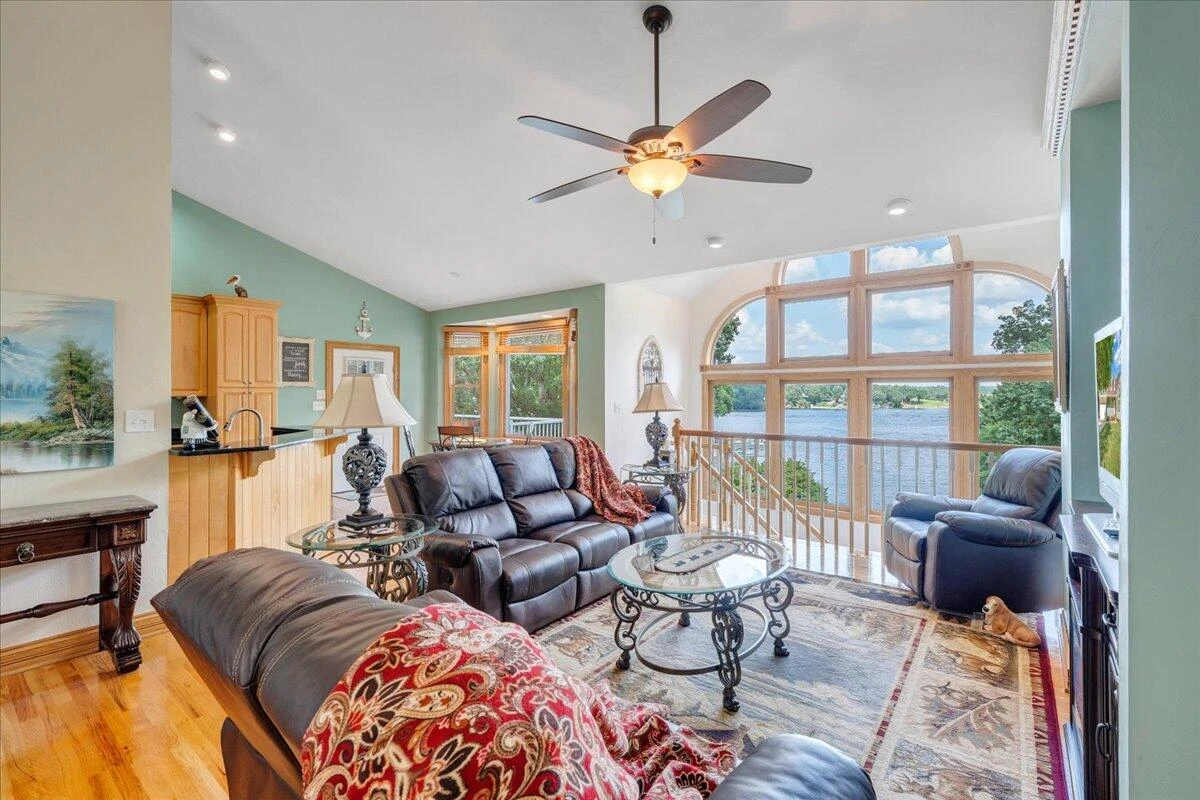 900 Lakemount DR - Photo 11