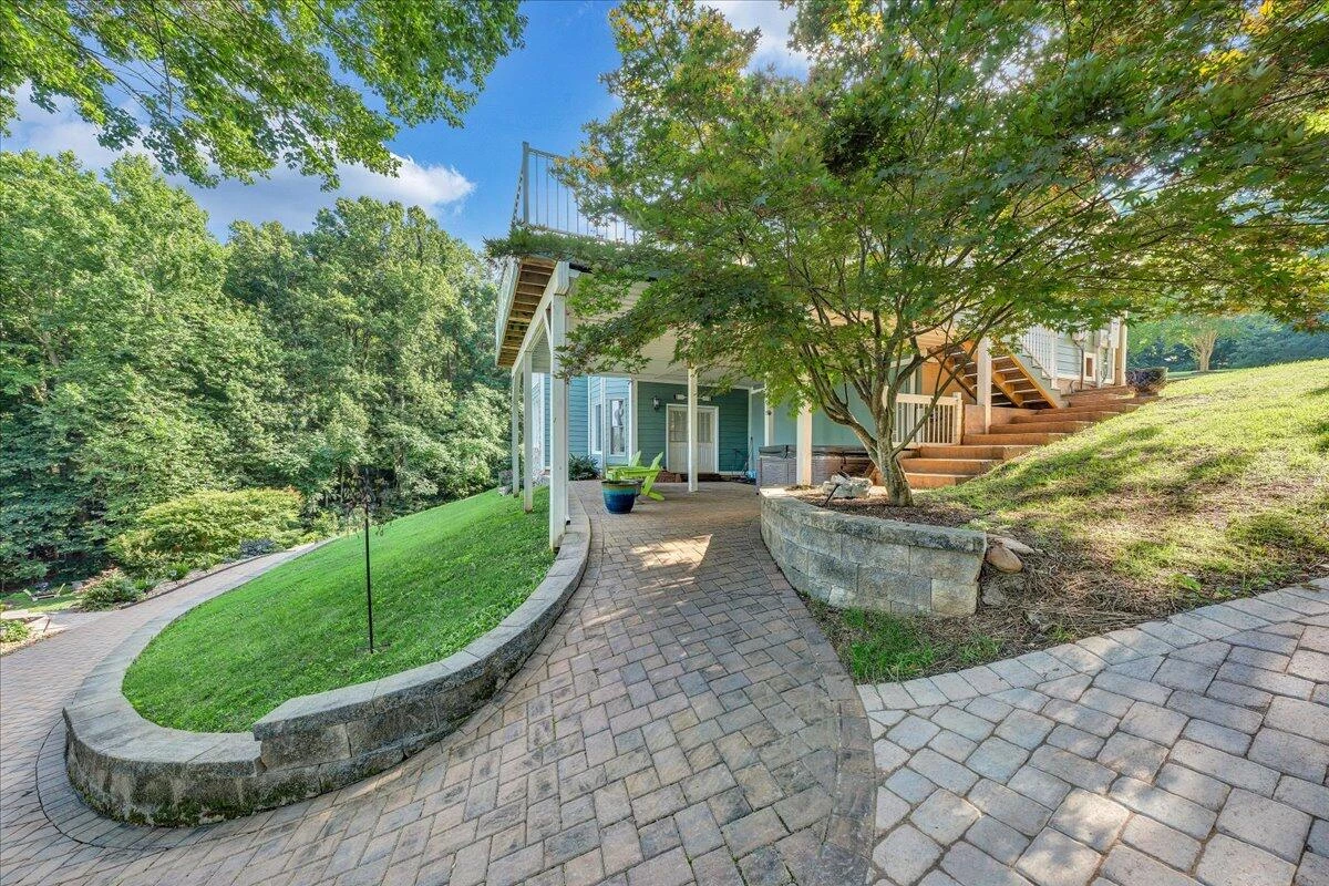 900 Lakemount DR - Photo 90