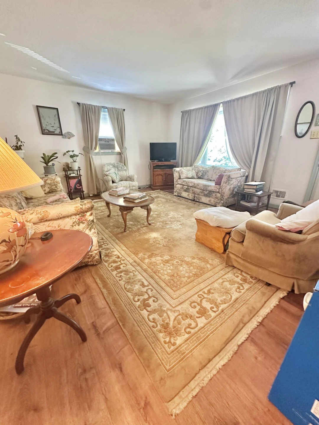 109 Vine AVE - Photo 17
