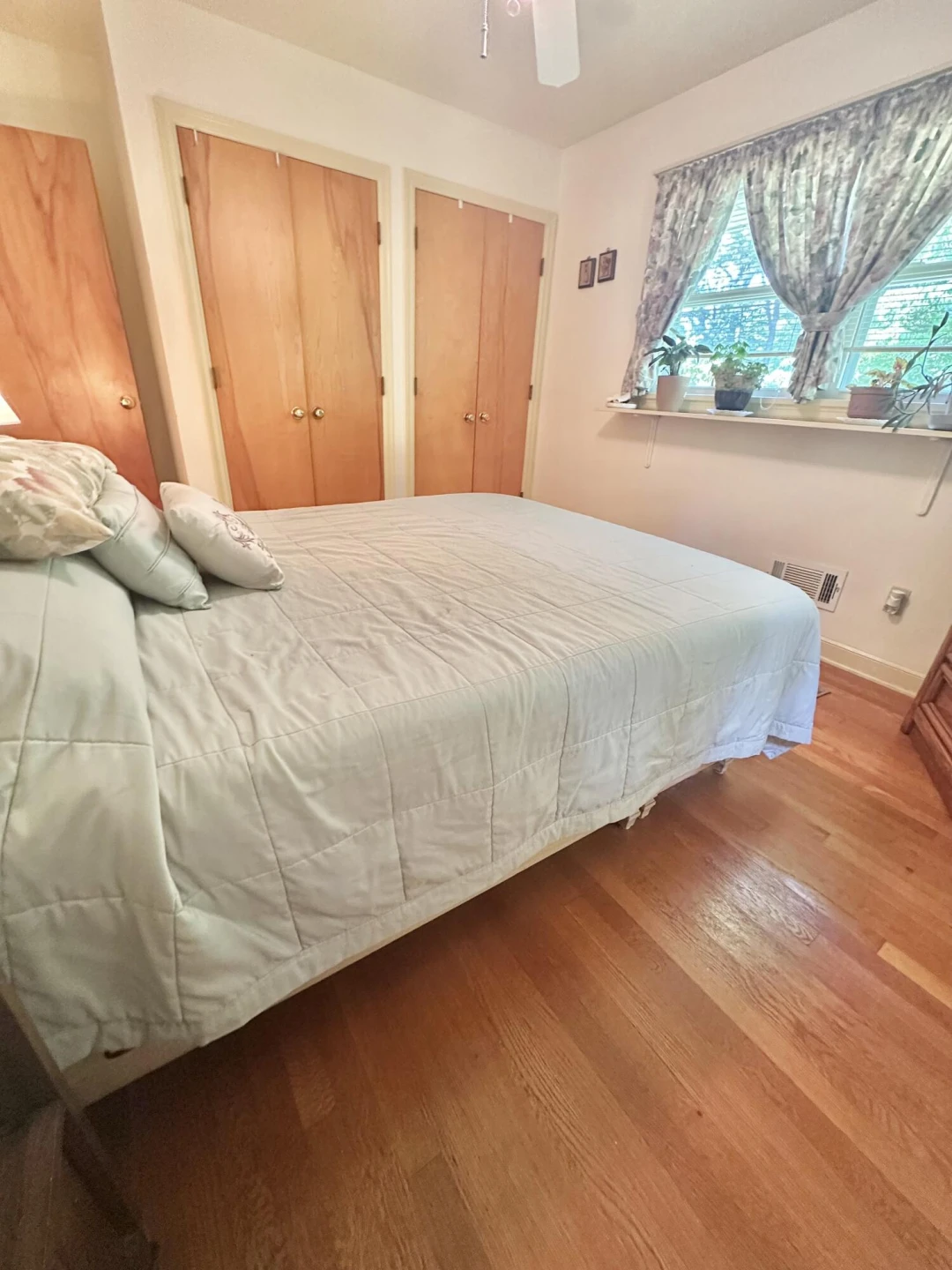 109 Vine AVE - Photo 25