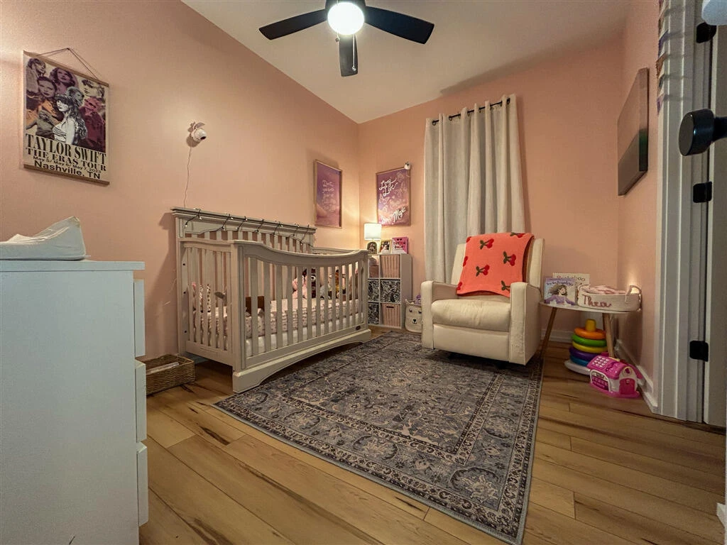 670 Tucker RD - Photo 13