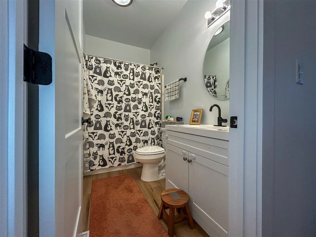 670 Tucker RD - Photo 15
