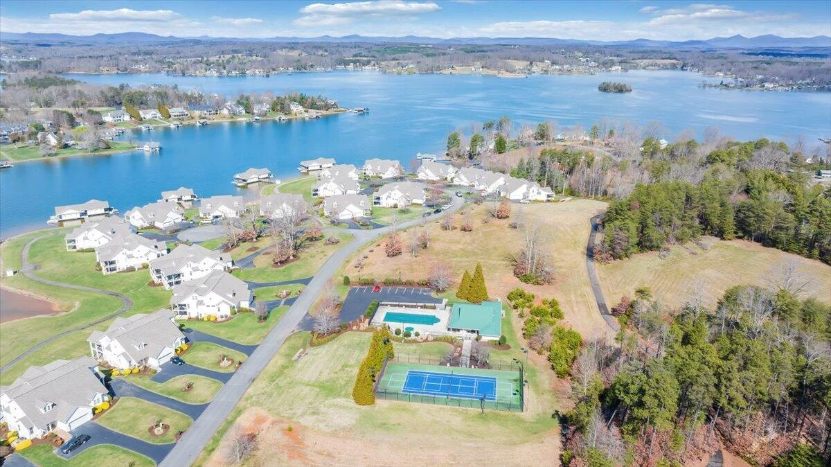 20 Brooke DR - Photo 118