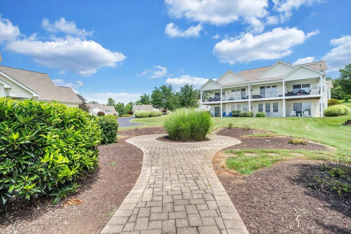 20 Brooke DR - Photo 74