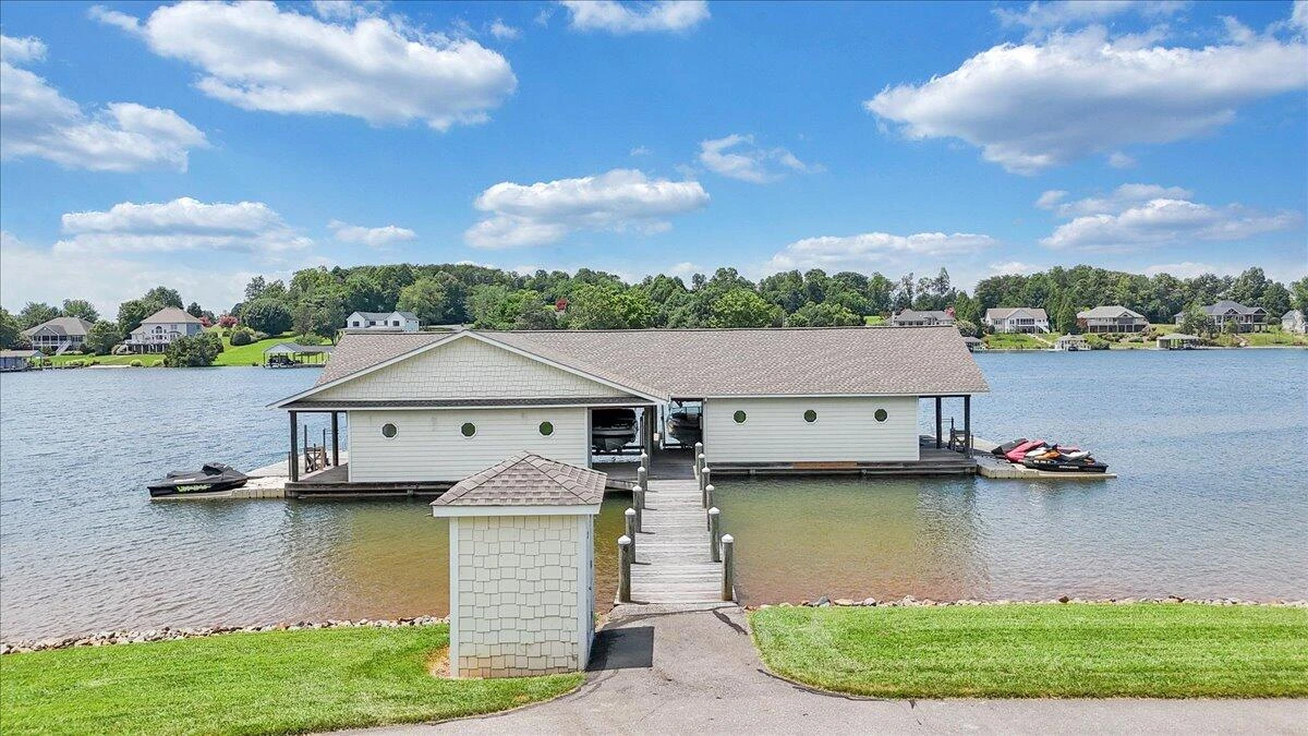 20 Brooke DR - Photo 97