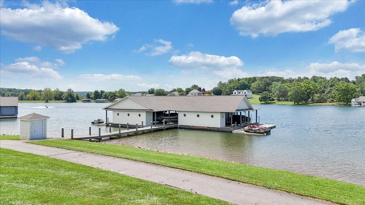 20 Brooke DR - Photo 99