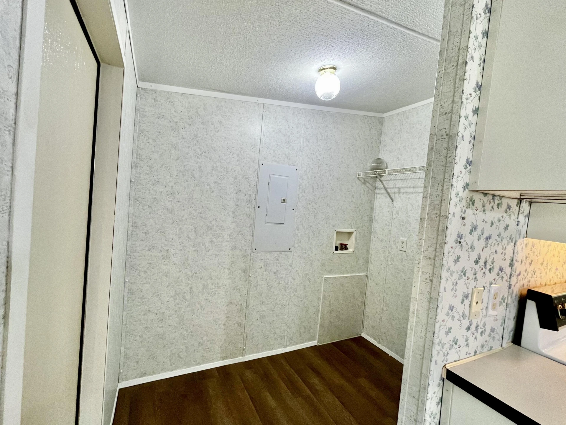 1288 Flint Hill RD - Photo 17