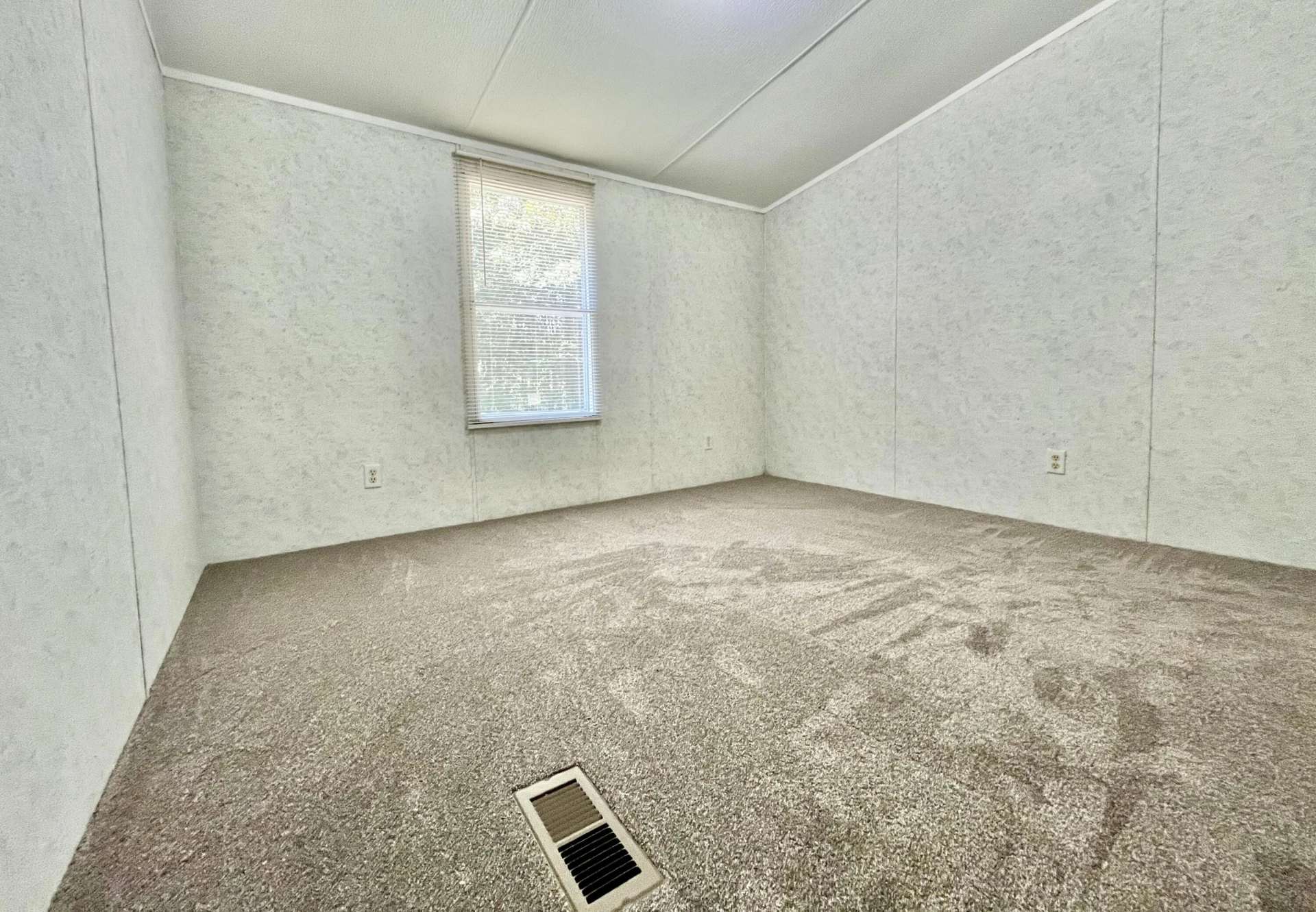 1288 Flint Hill RD - Photo 22