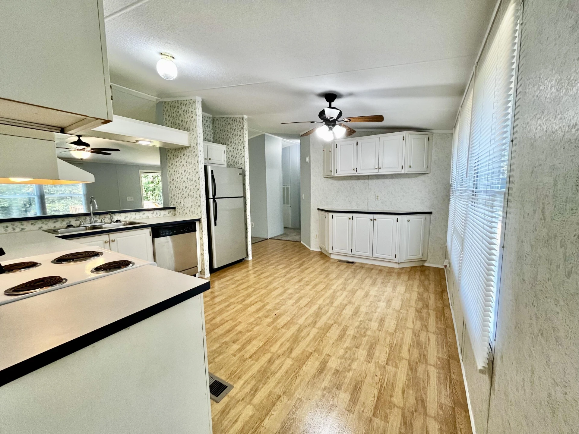 1288 Flint Hill RD - Photo 29