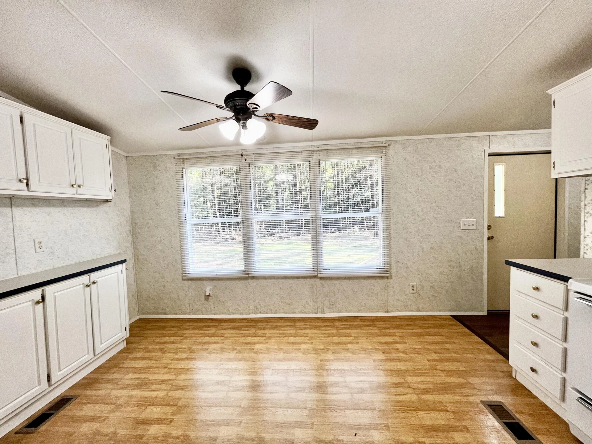 1288 Flint Hill RD - Photo 31