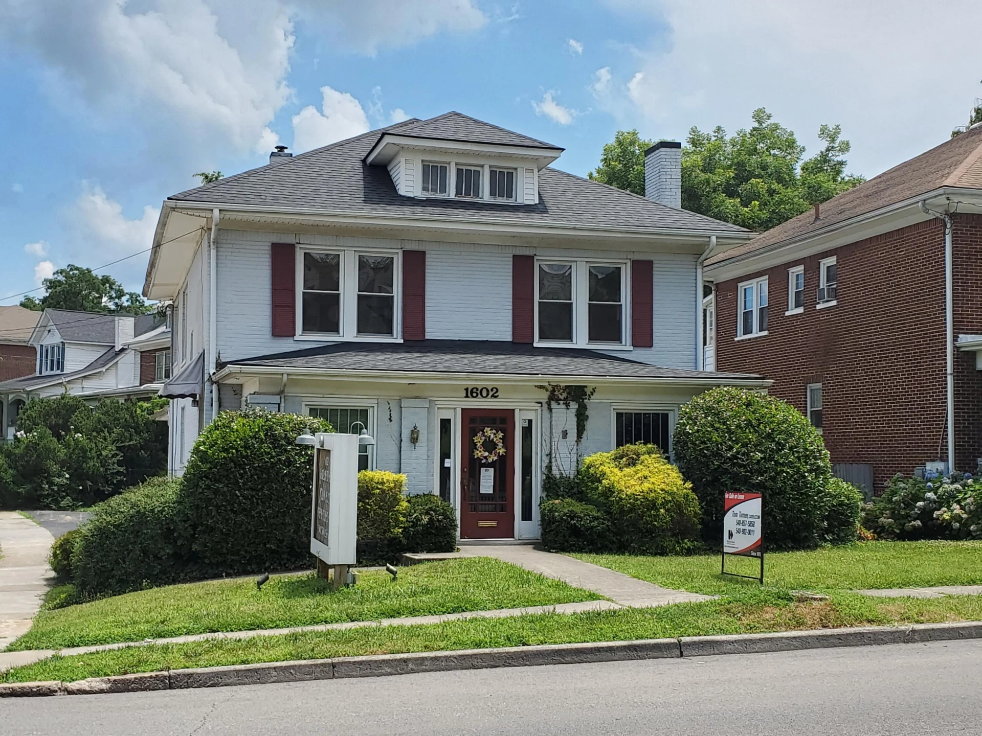 1602 Grandin RD - Photo 2
