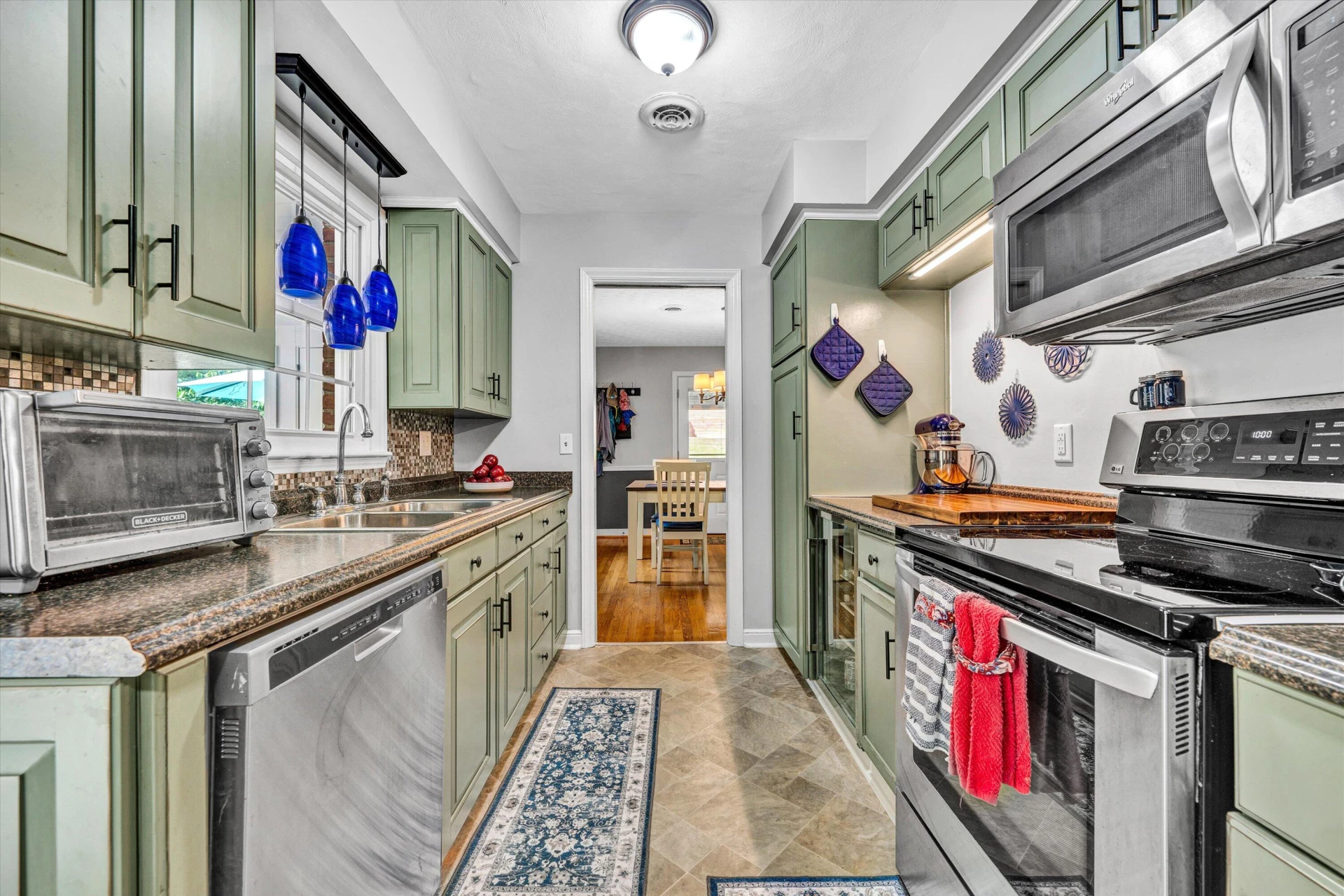 4808 Brookwood DR - Photo 10