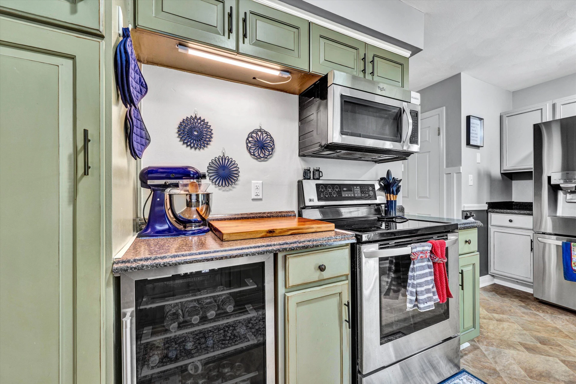 4808 Brookwood DR - Photo 11