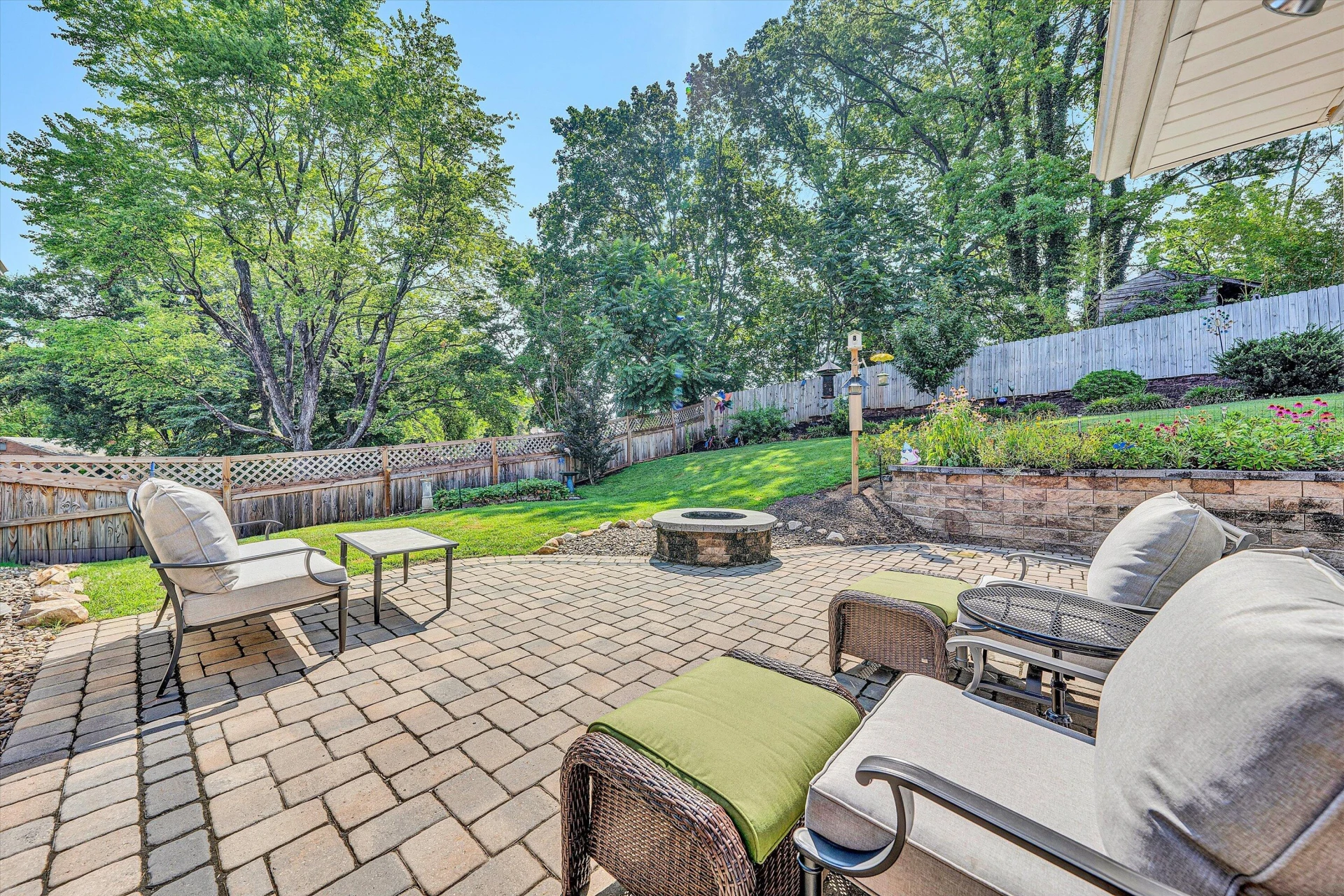4808 Brookwood DR - Photo 39