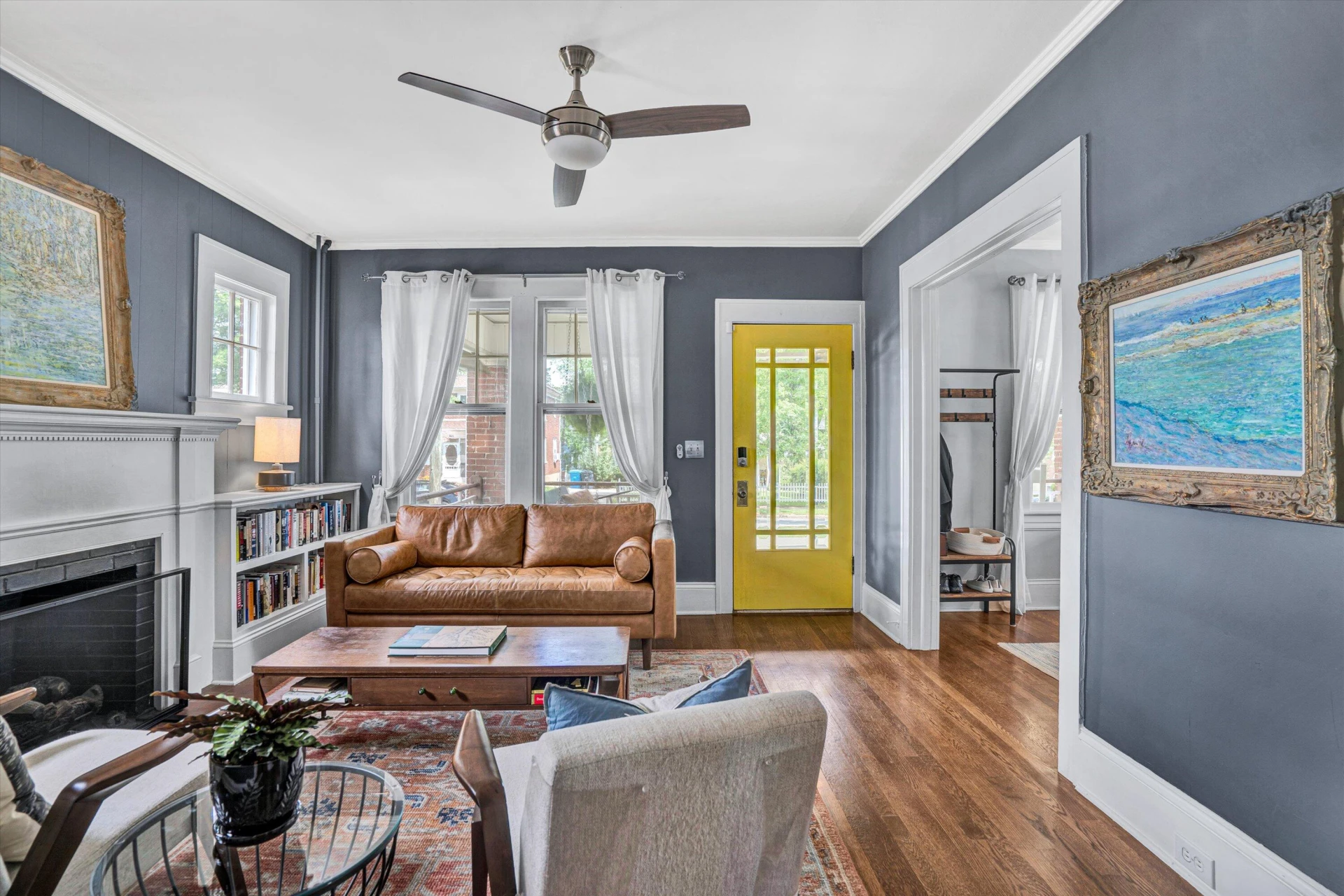1610 Maiden LN - Photo 10