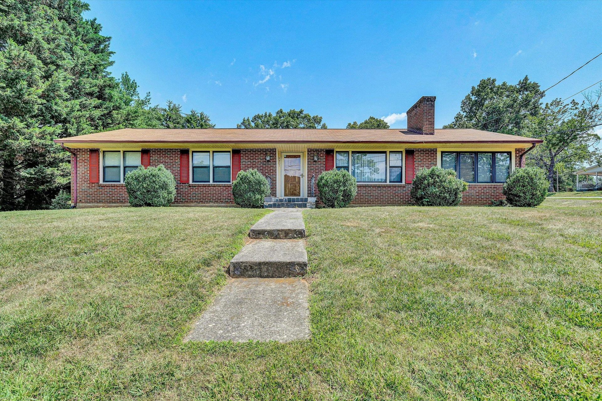 5401 Warwood DR
