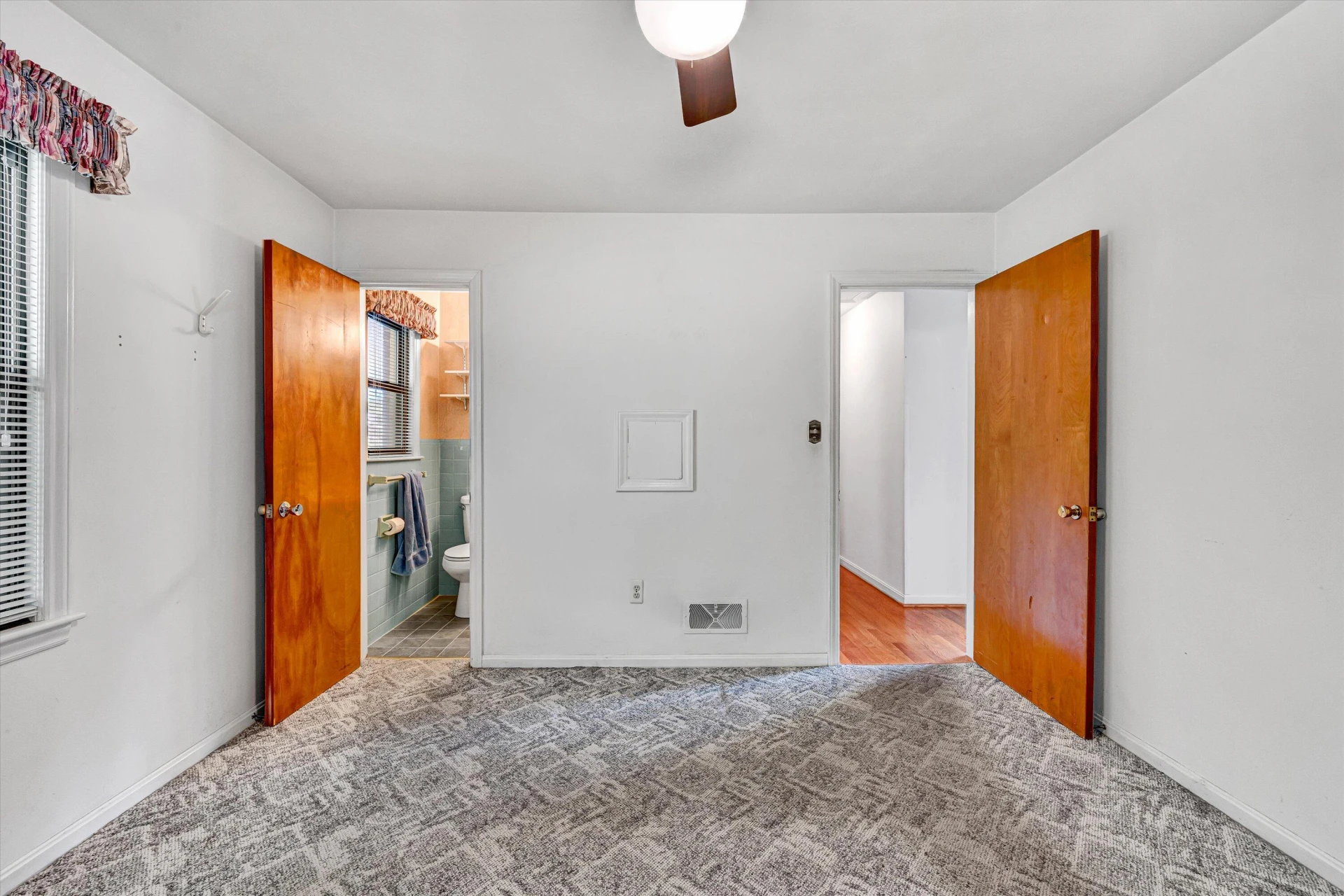 5401 Warwood DR - Photo 13