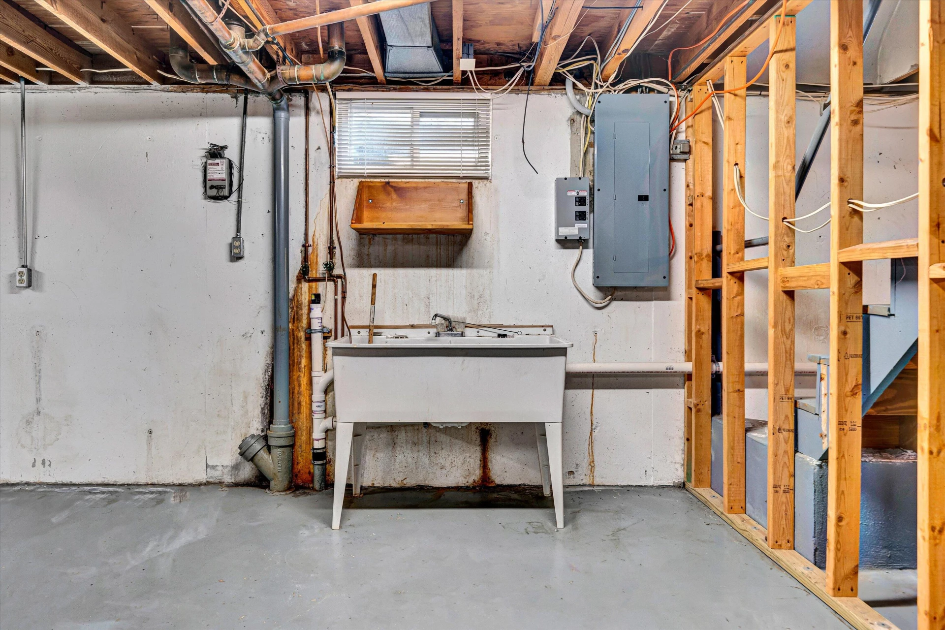 5401 Warwood DR - Photo 22