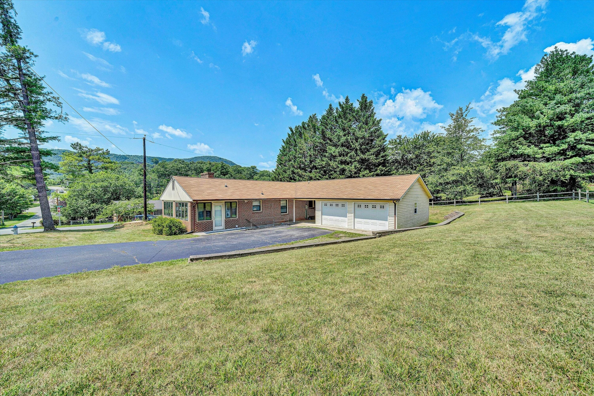 5401 Warwood DR - Photo 27