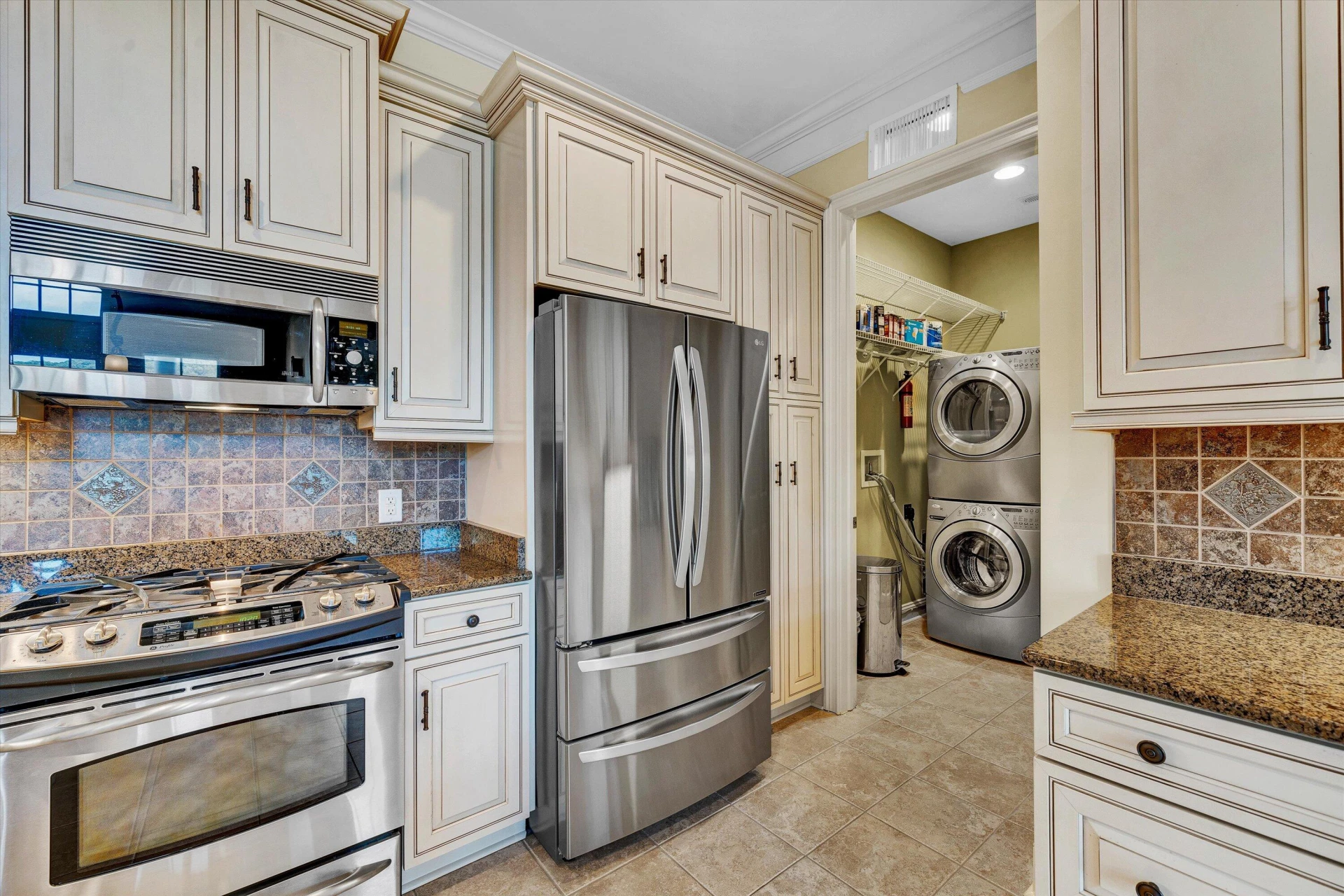 2125 Yellow Mountain RD #307 - Photo 18