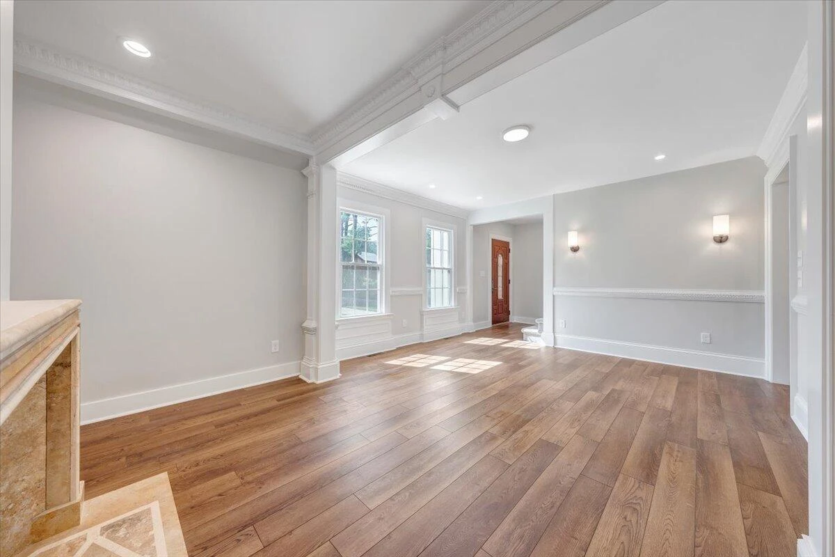 150 Oak ST - Photo 10