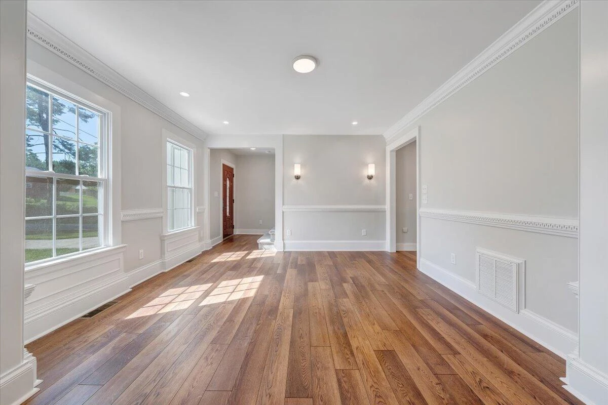 150 Oak ST - Photo 12