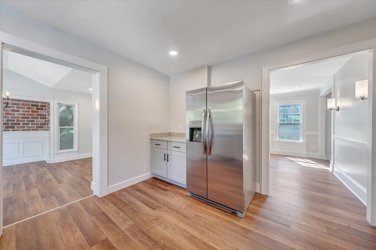 150 Oak ST - Photo 20