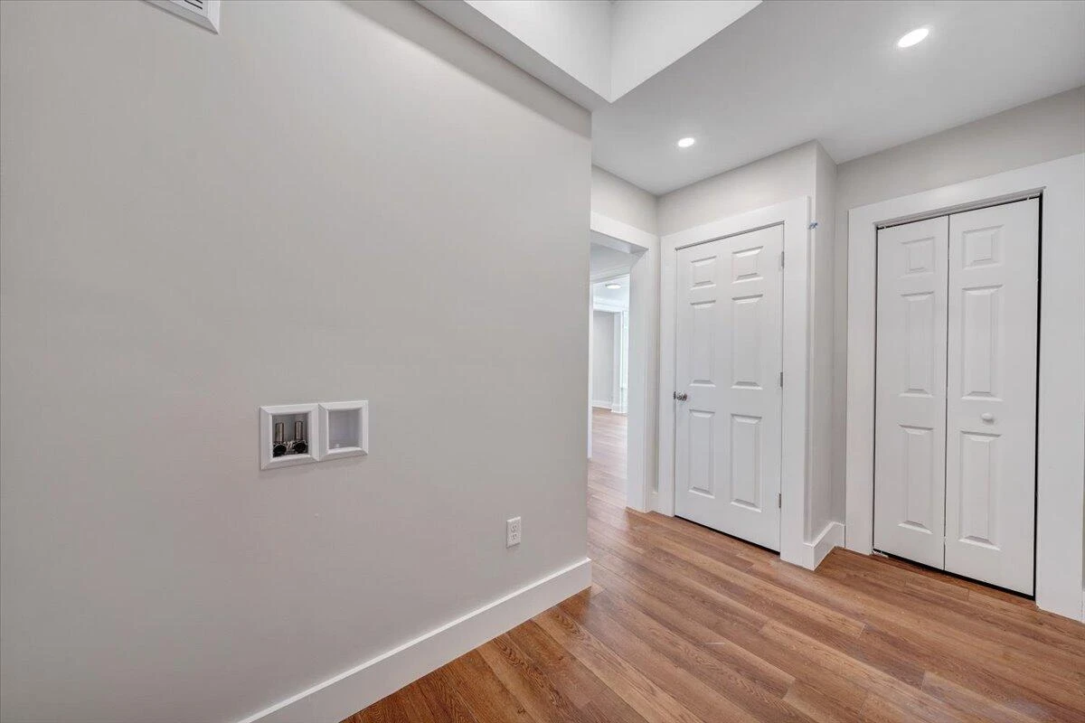 150 Oak ST - Photo 26