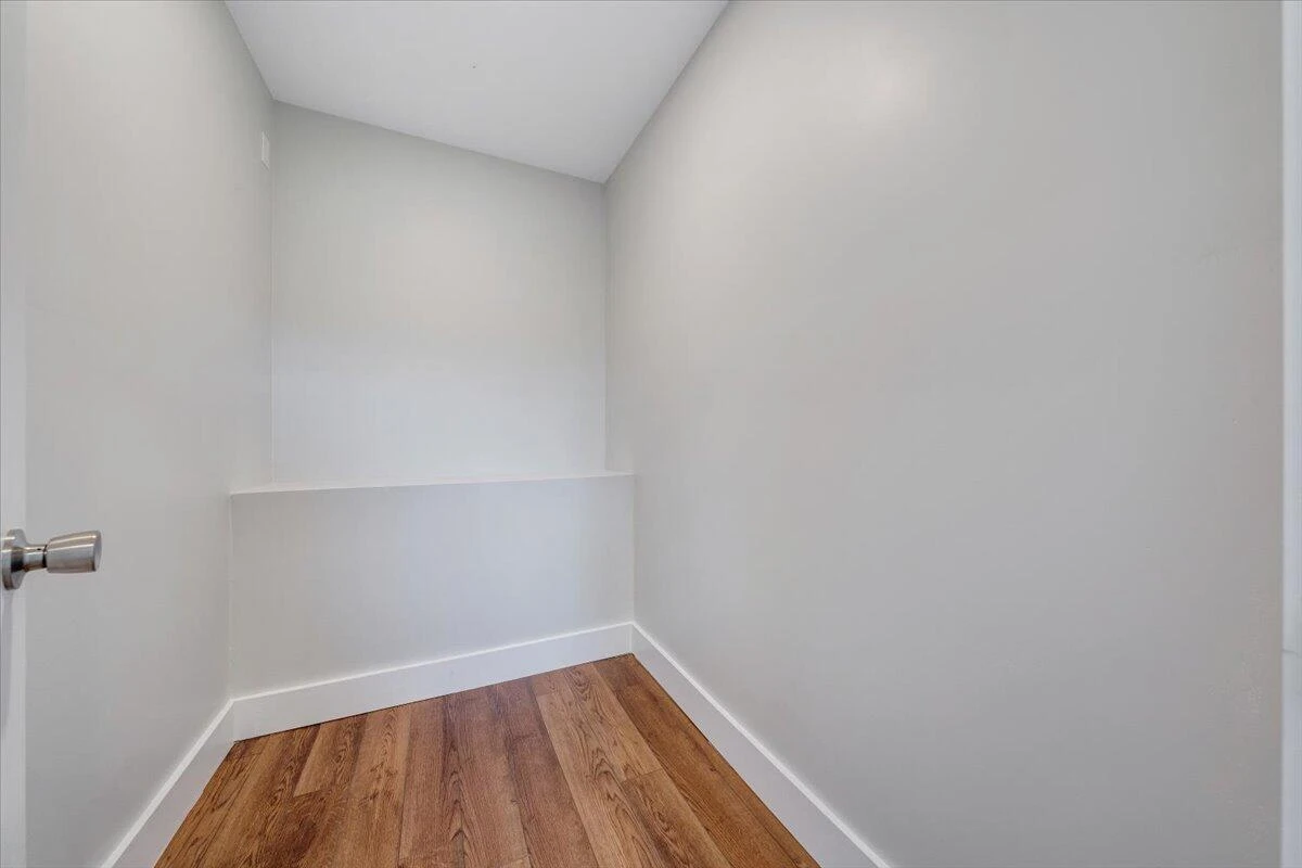 150 Oak ST - Photo 34
