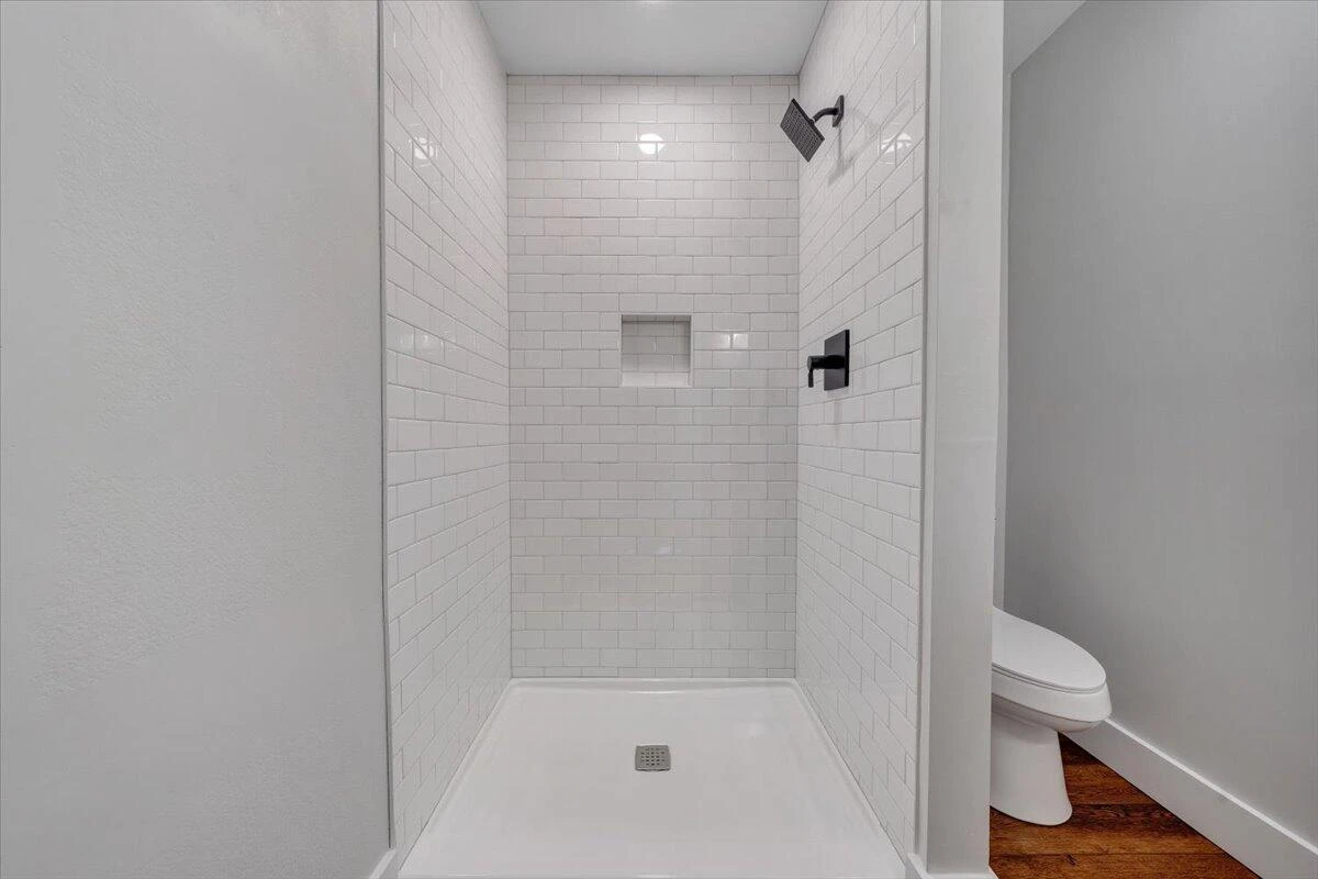 150 Oak ST - Photo 38