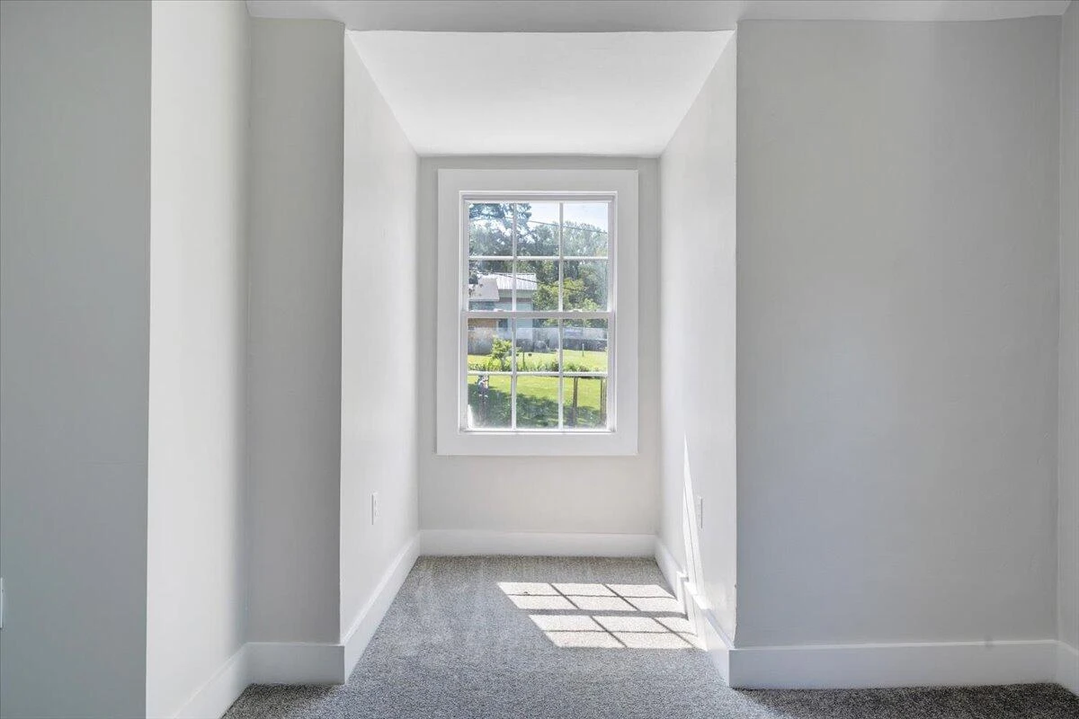 150 Oak ST - Photo 43
