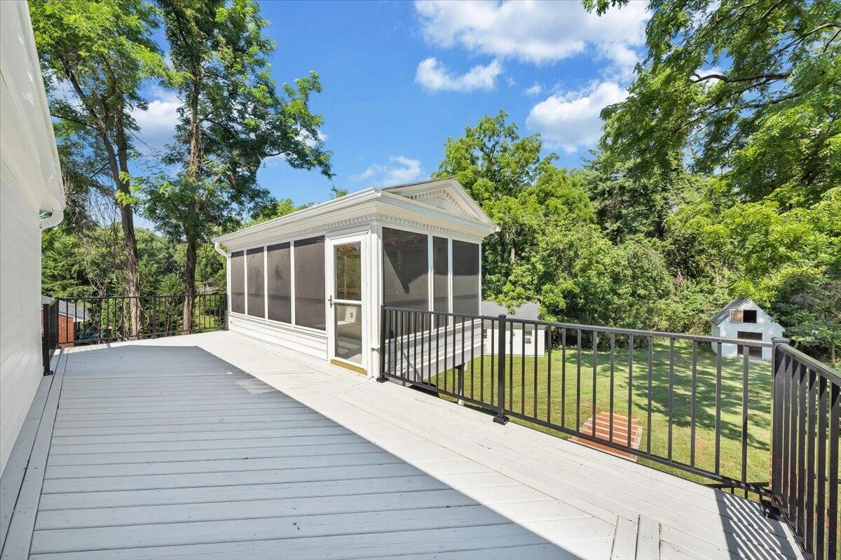 150 Oak ST - Photo 46