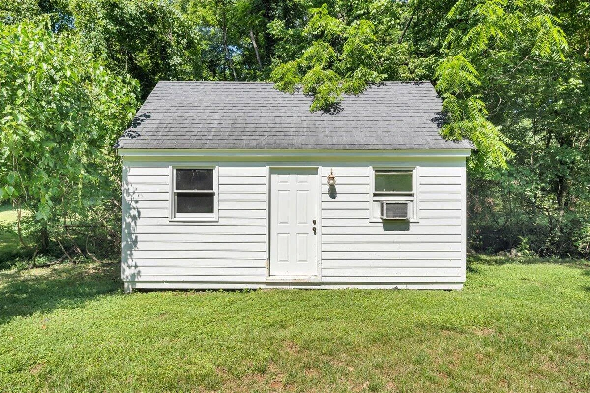 150 Oak ST - Photo 60