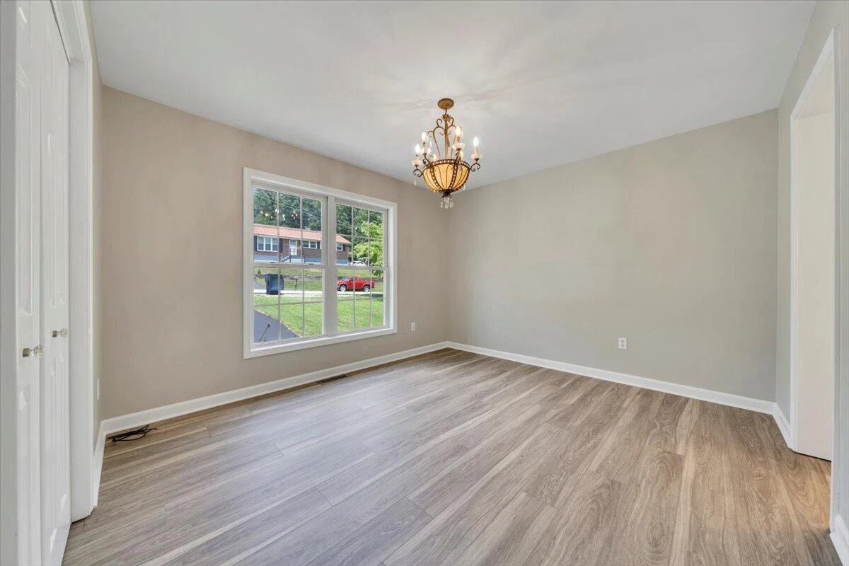 4832 Autumn LN - Photo 13
