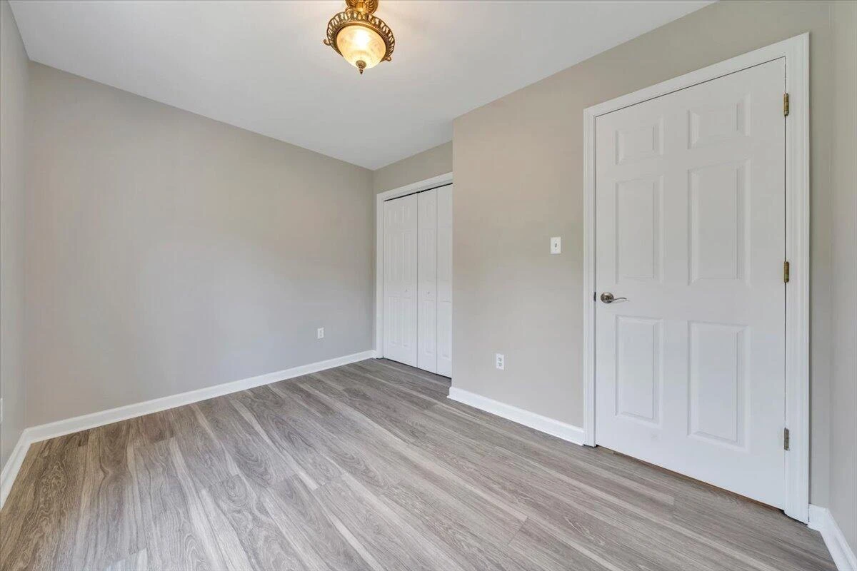 4832 Autumn LN - Photo 18