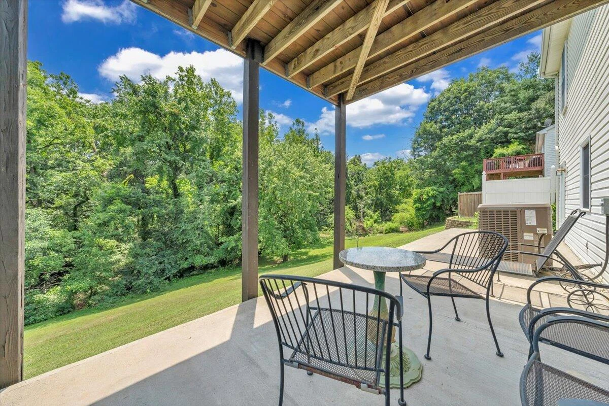 4832 Autumn LN - Photo 23