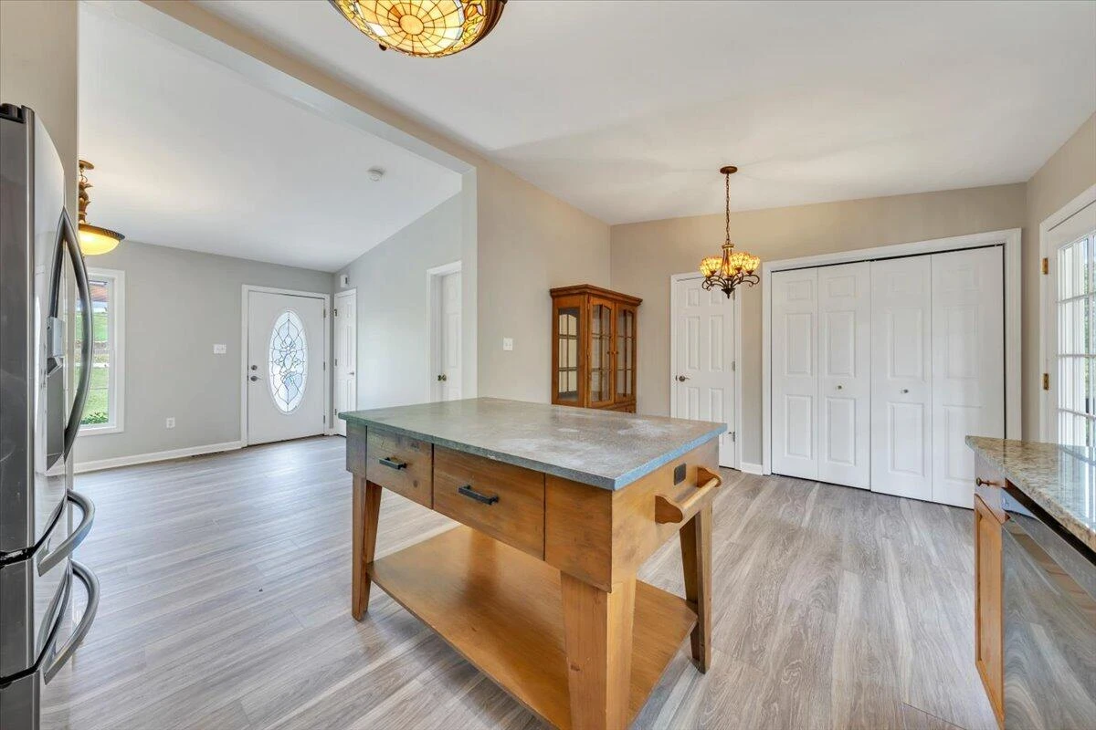 4832 Autumn LN - Photo 9
