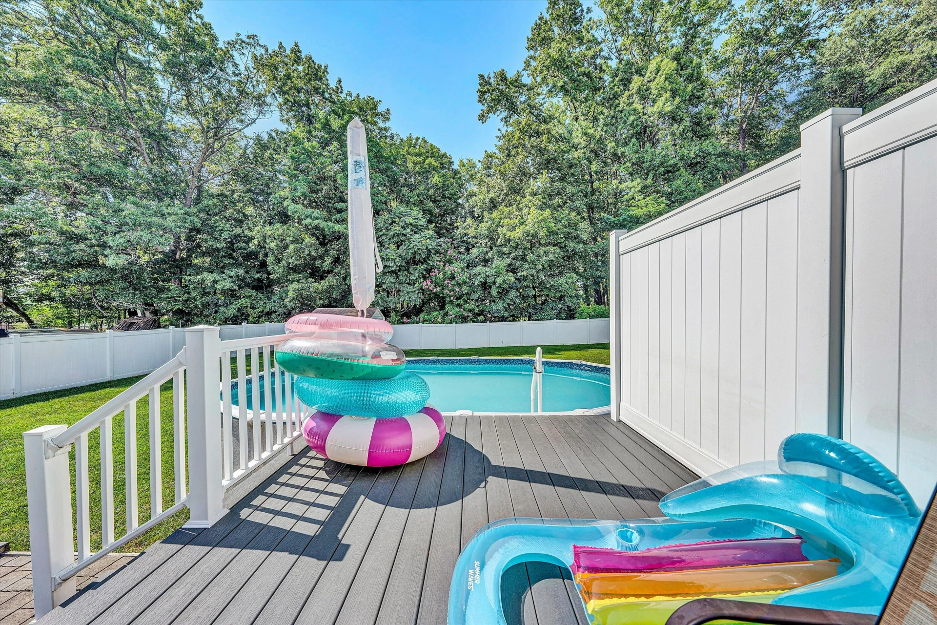 550 Petty AVE - Photo 35